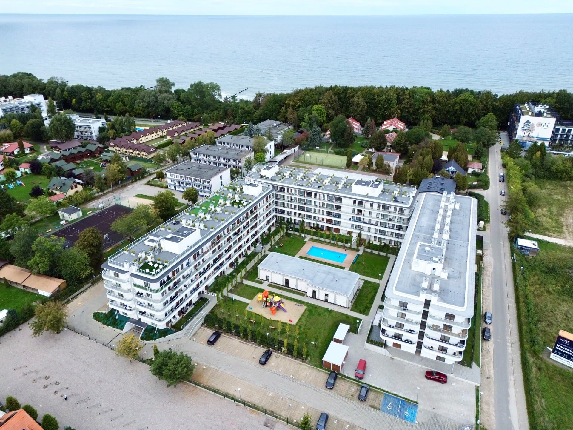 Apartament 35 m² z tarasem na dachu – Sianożęty / Ustronie Morskie
